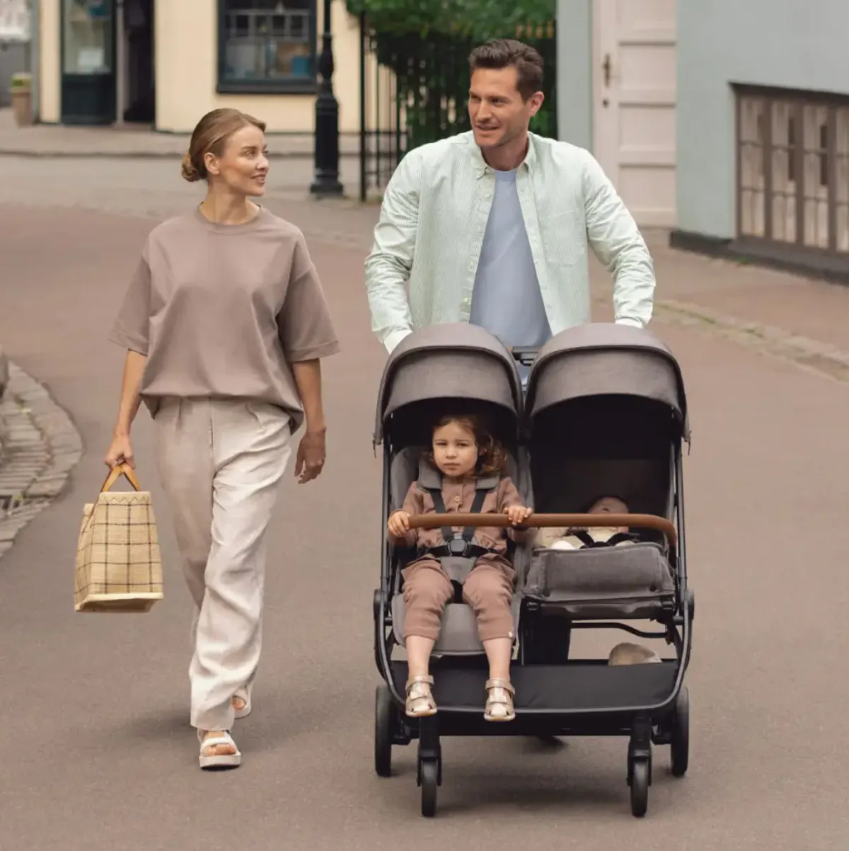 Nuna - TRVL DUBL Stroller - Caviar